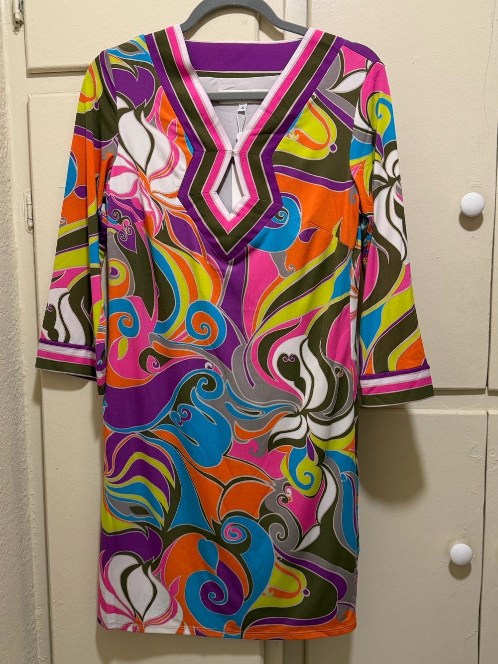 New Women’s Multicolor dress. Trina Turk size 4